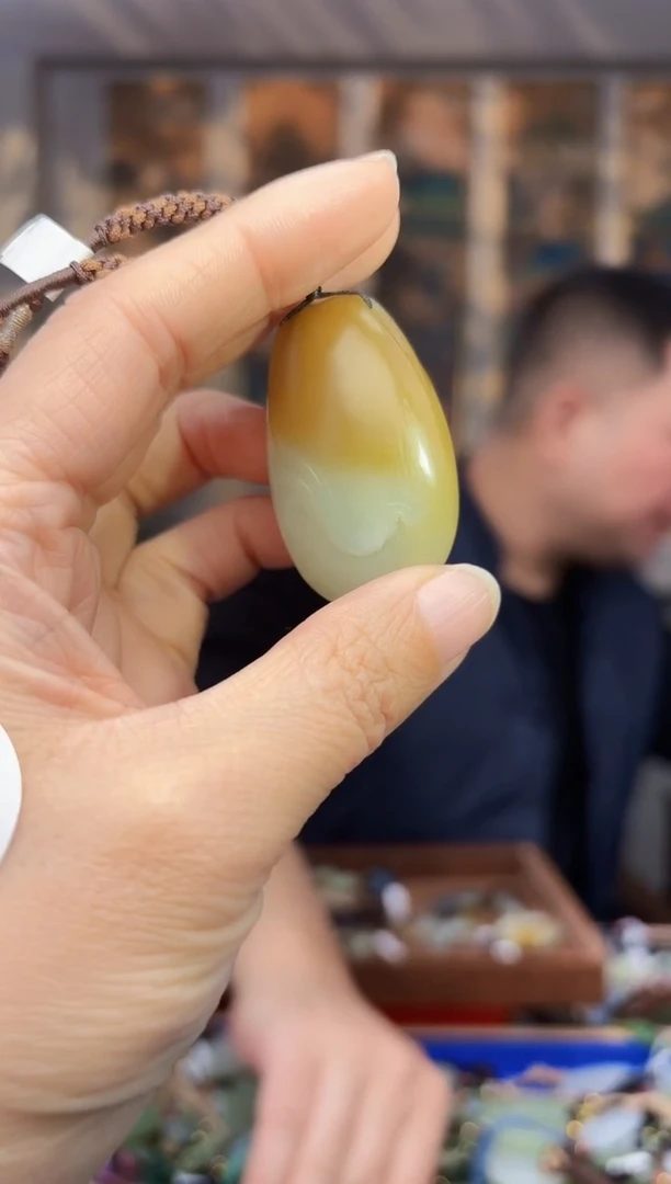 【闪购商品】和田玉颈饰未镶嵌拍一发一