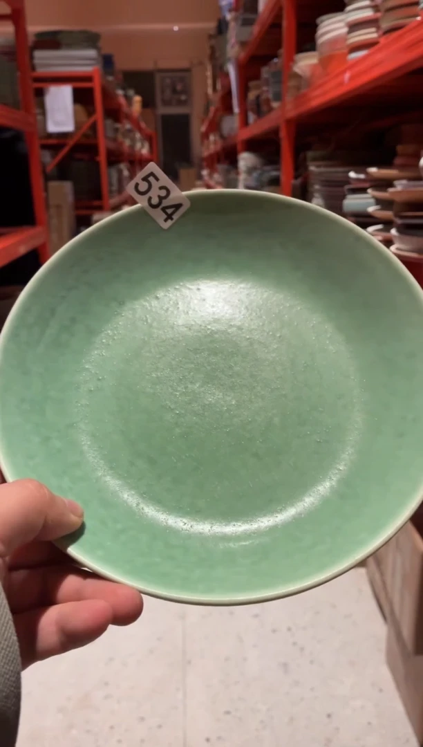 瓷片Y****-534微瑕青绿锅盘1个