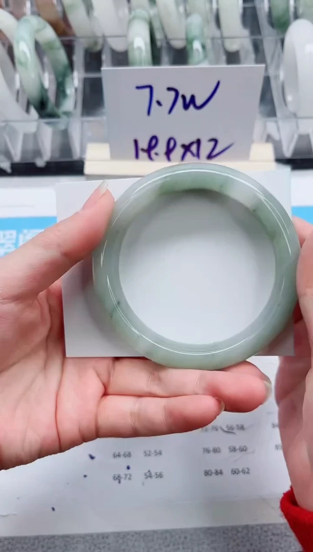 【闪购商品】石英质玉手镯未镶嵌A343-57.8