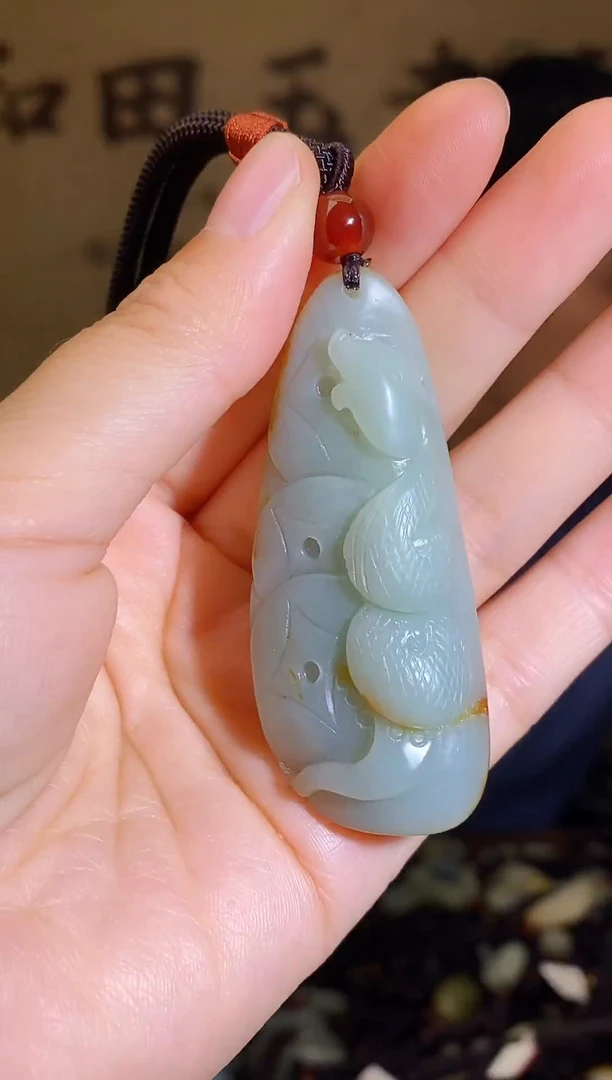 颈饰未镶嵌和田玉1