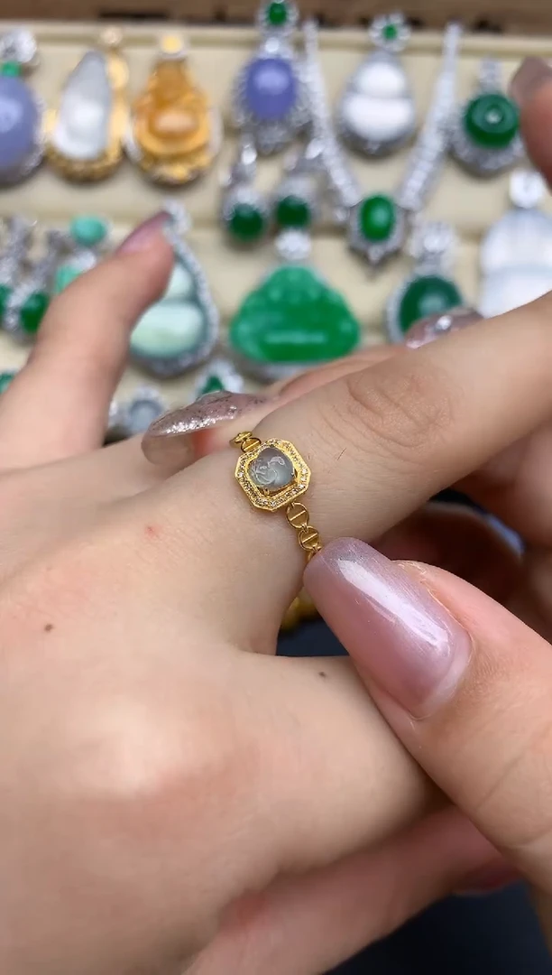 颈饰18K金镶嵌翡翠109-中国好珍宝