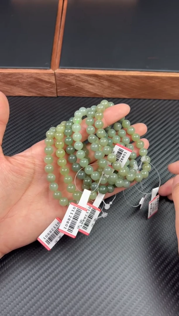 【闪购商品】和田玉手串未镶嵌若羌微色差卡8多样性发货拍一发一