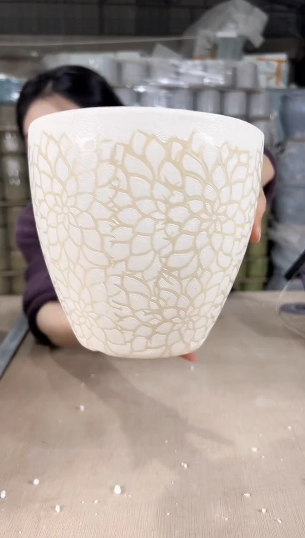 【闪购商品】陶瓷橄榄缩点花小号16x15