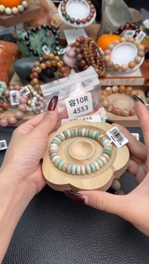 【闪购商品】石英质玉手链未镶嵌10R4553