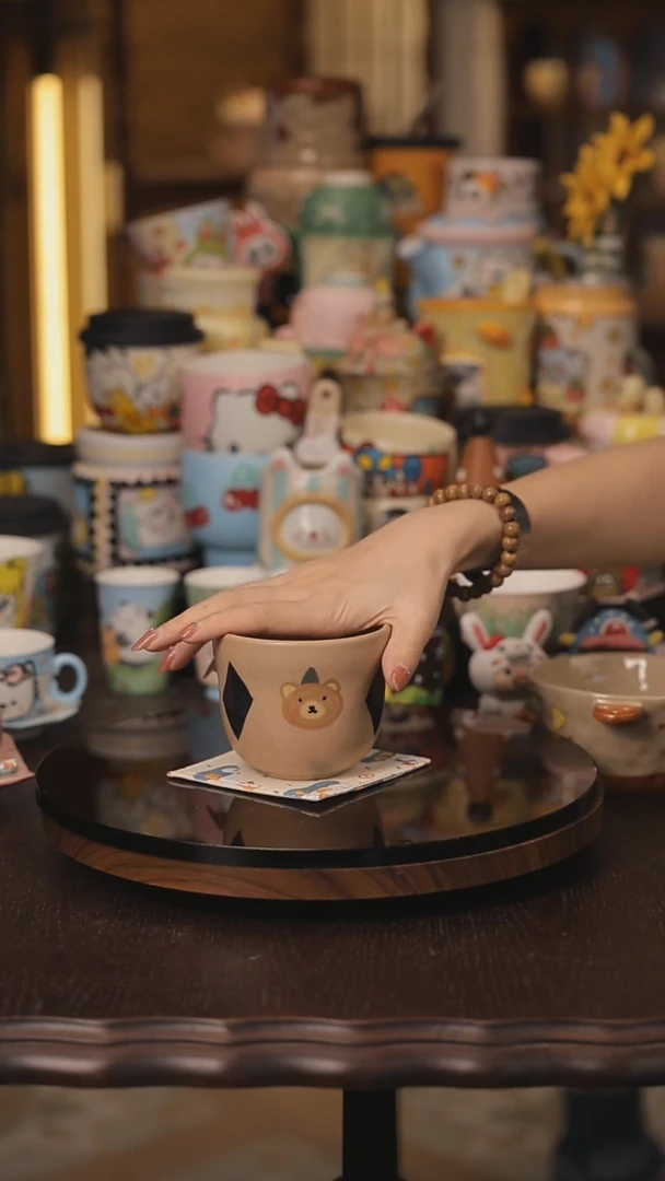 景德镇釉下彩绘设计师款式陶瓷