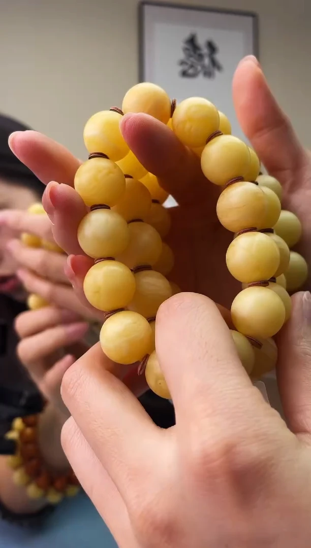 琥珀未镶嵌珠宝奇石T028 15假一罚十，多样性发一件