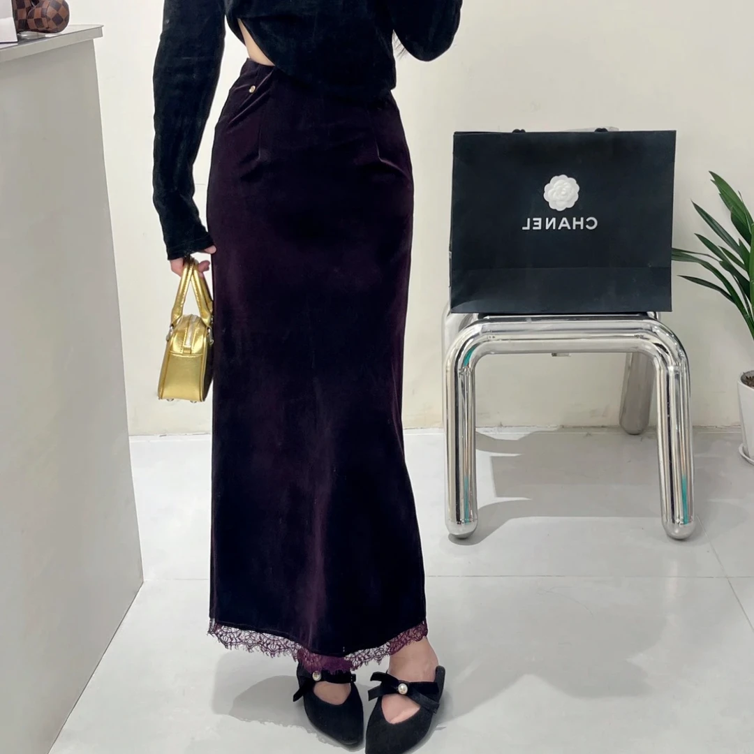 韩版chic丝绒拼接蕾丝半身裙春季新款高级感洋气轻奢百搭显瘦遮肉