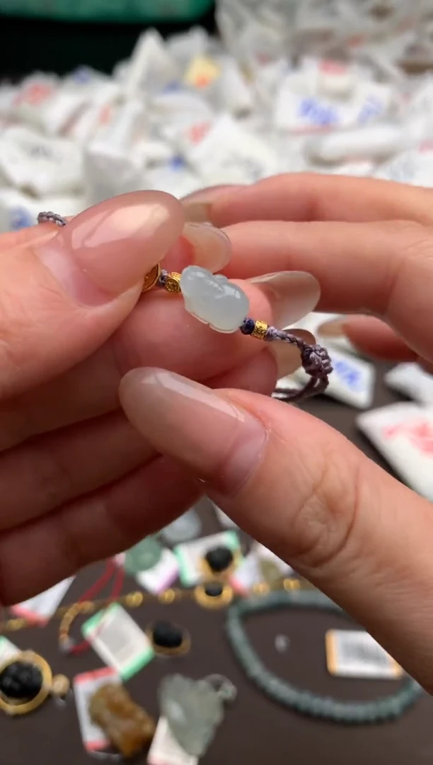 【闪购商品】翡翠手绳未镶嵌 一