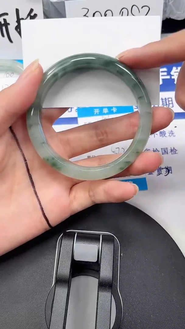 未镶嵌手镯石英质玉101-56/57