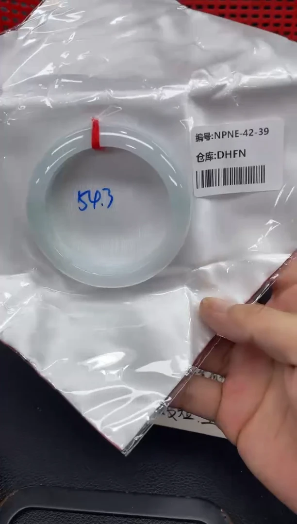 未镶嵌手镯翡翠翡翠手镯