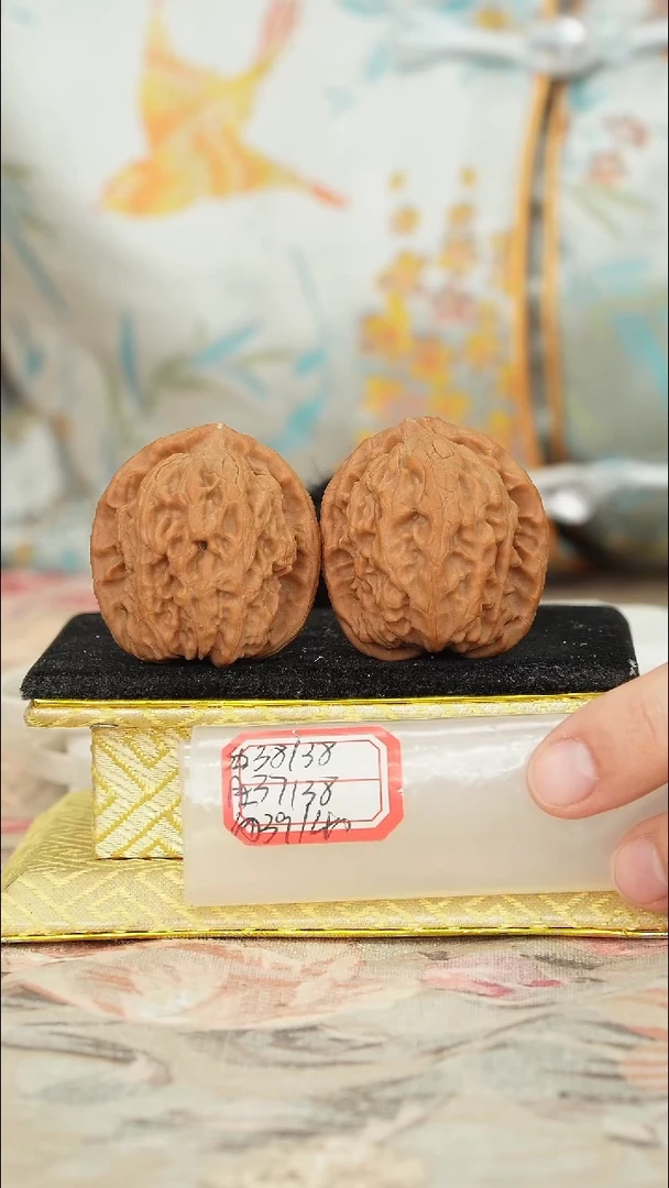 【闪购商品】文玩核桃把件非嫁接北京