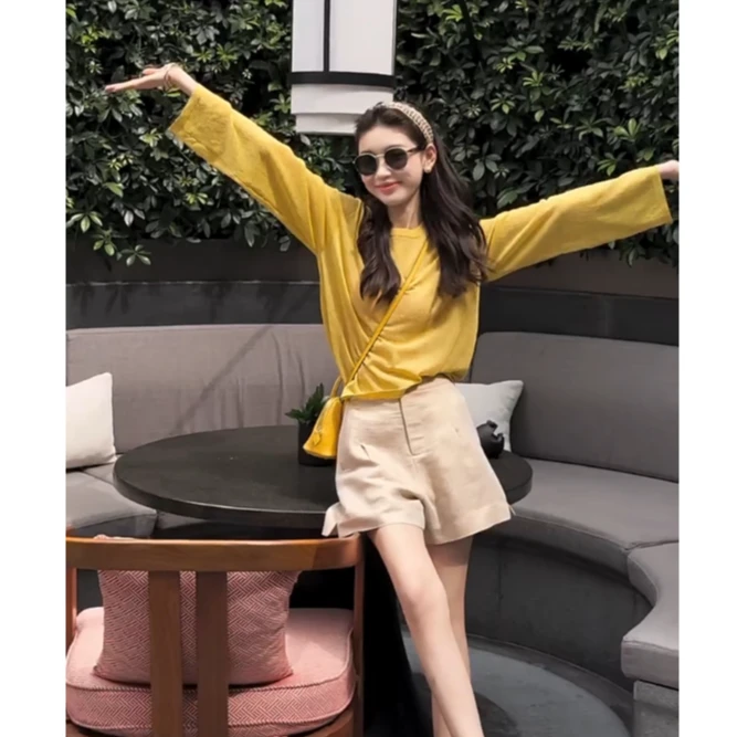 2025夏季新款时尚打底长袖套头上衣气质显瘦洋气休闲百搭温柔甜美