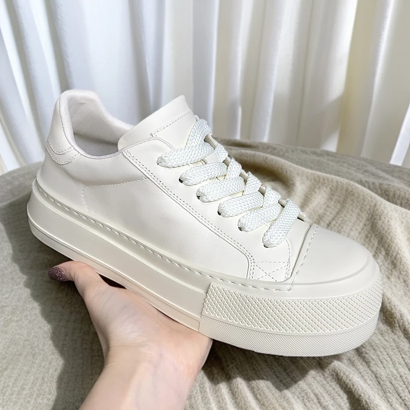 厚底真皮小白鞋男2025春季新款超轻透气休闲鞋子韩版男士增高板鞋