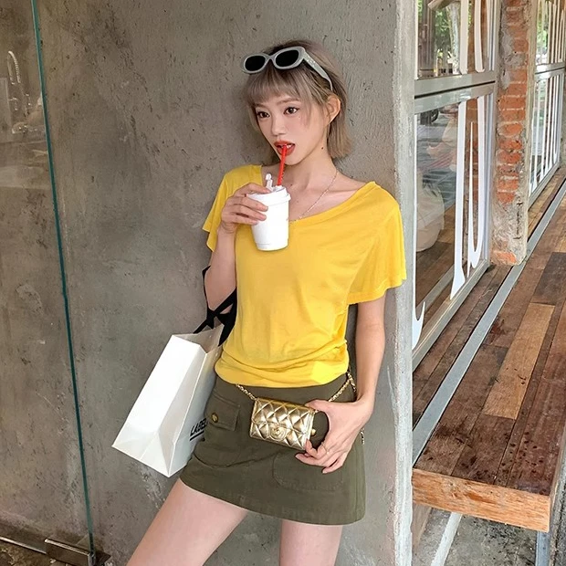 V领慵懒感短袖T恤女蝙蝠袖遮肉显瘦收腰修身上衣夏季新款休闲短袖