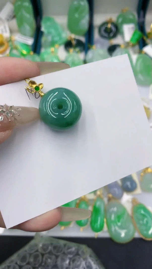 颈饰未镶嵌翡翠11111