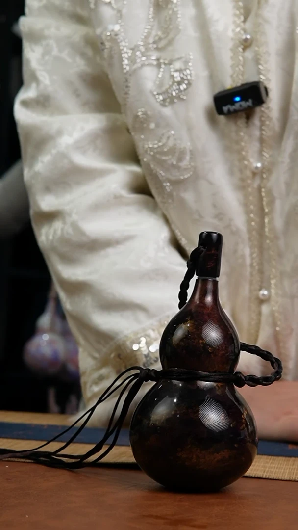 918号 天然热水酒葫芦 一物一拍（有瑕介意勿拍）