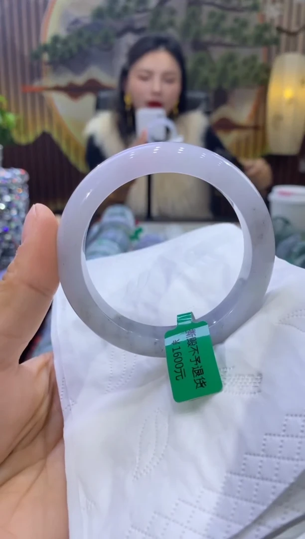 【闪购商品】翡翠手镯未镶嵌多人09238
