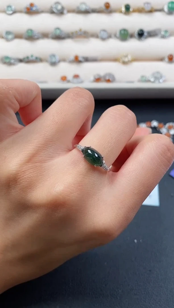 银S925镶嵌戒指翡翠6666666+2