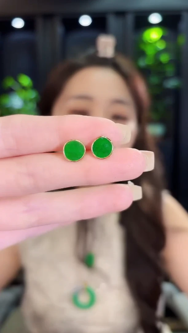 翡翠未镶嵌耳饰缅料A货/多样性发货/一件