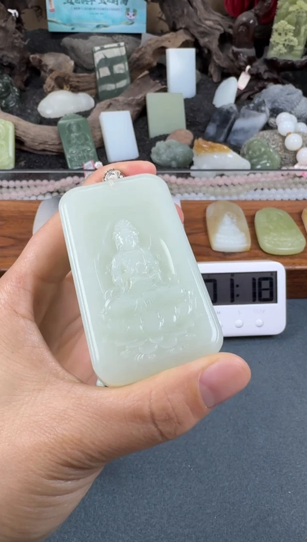 和田玉未镶嵌颈饰2