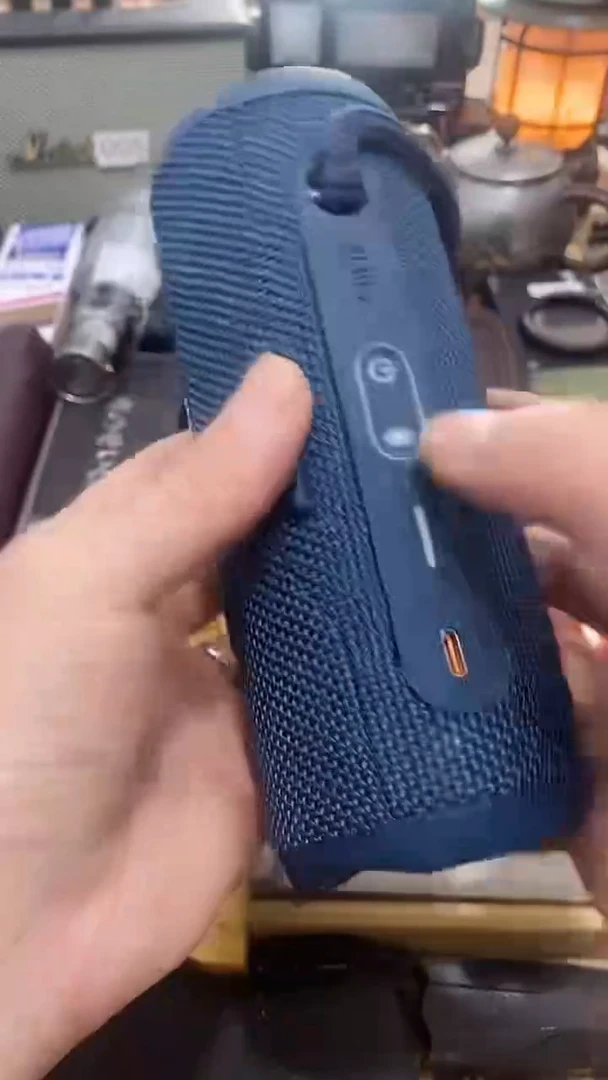 瓷片闪购商品  如图所示