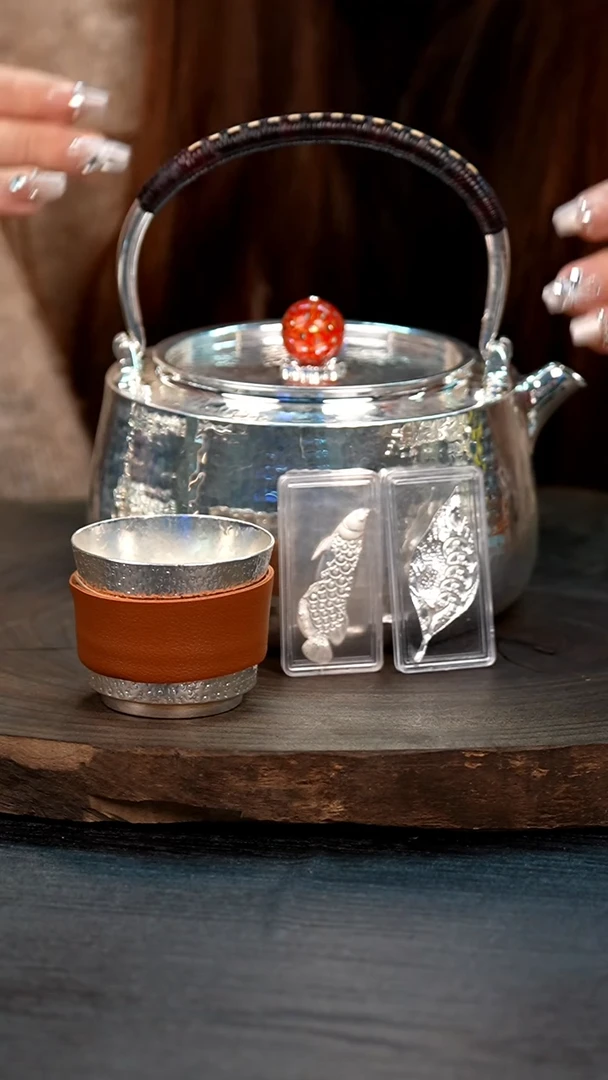 【闪购商品】手工锤纹银烧水壶+2杯子+银鱼银叶