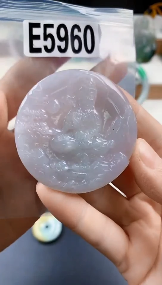 颈饰未镶嵌翡翠天然翡翠吊坠挂件