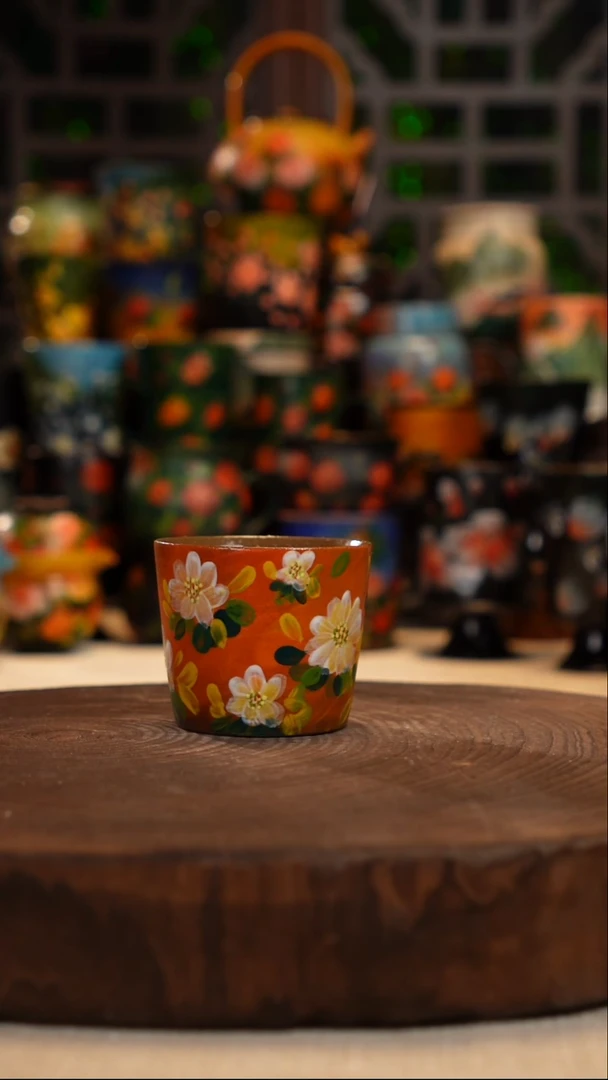 油画   釉下彩   杯子