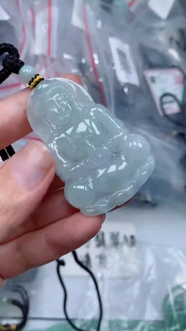 颈饰未镶嵌翡翠吊坠