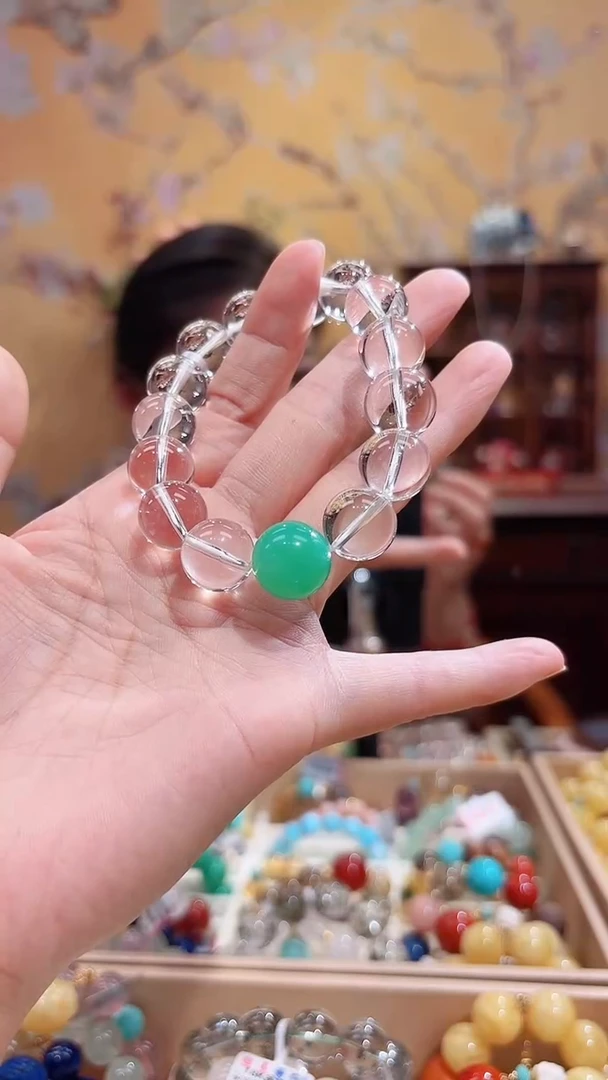 未镶嵌手链水晶设计款手串