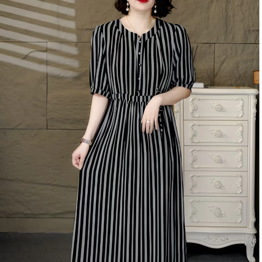 6610【依】夏季百搭时尚简约休闲显瘦遮肉减龄连衣裙