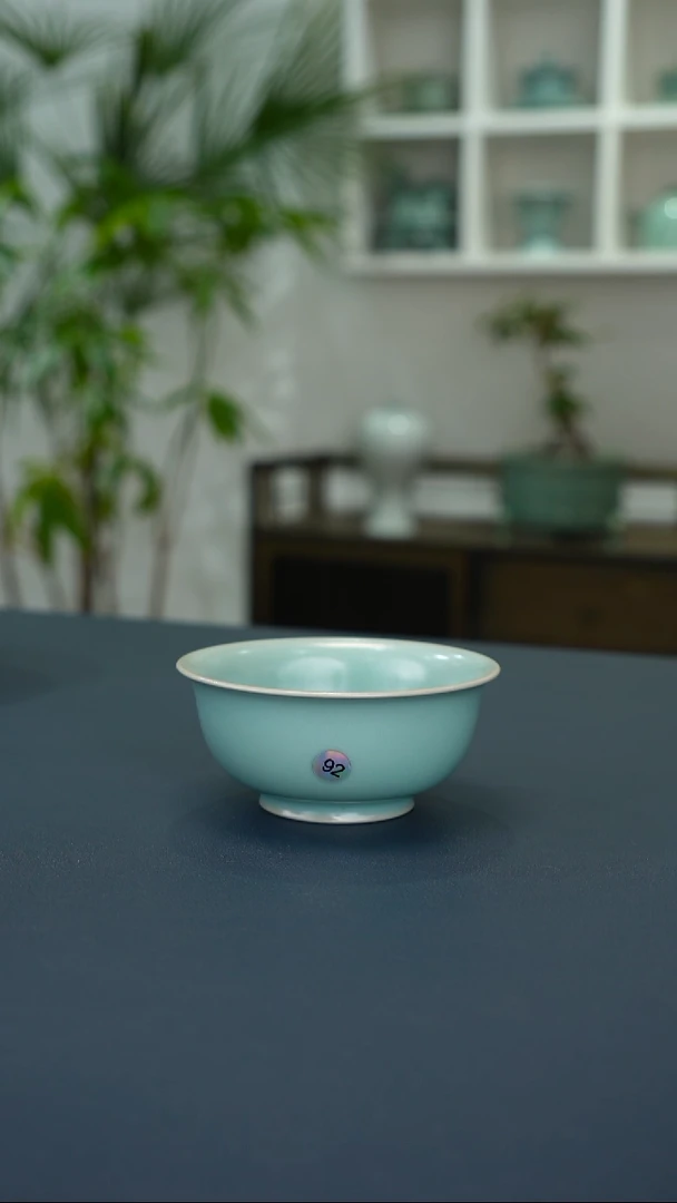 瓷片92号天蓝釉小宫杯精品    洁