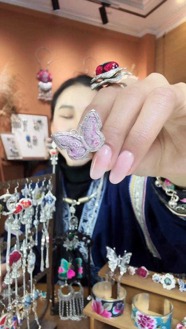 【闪购商品】刺绣纯手工戒指民族风