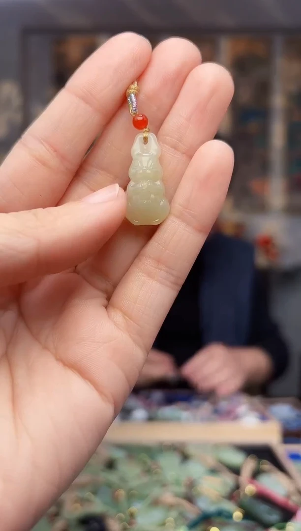 【闪购商品】和田玉颈饰未镶嵌拍一发一