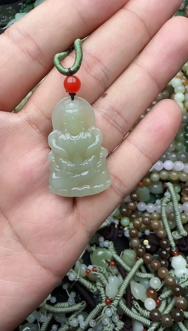 颈饰未镶嵌和田玉拍一发一