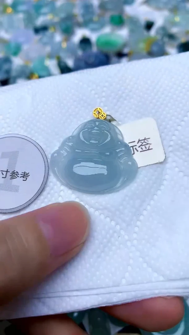 颈饰18K金镶嵌翡翠天然A货翡翠