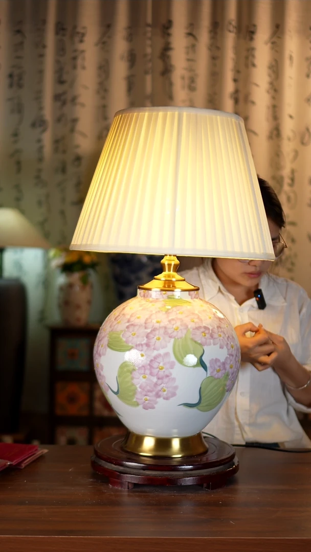 圆形款绣球花圆款台灯