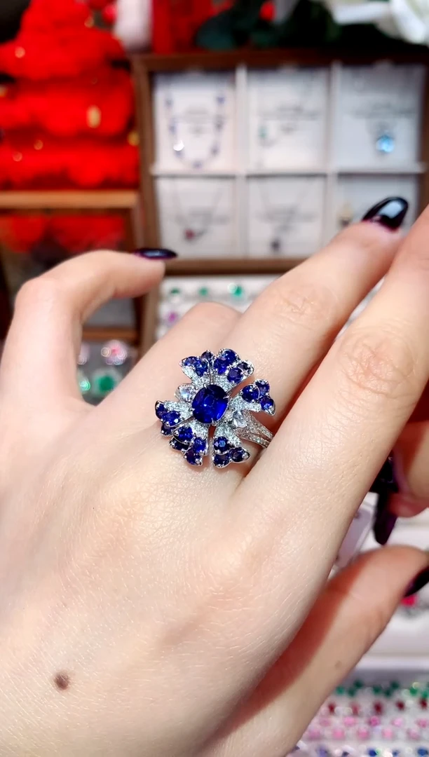 戒指蓝宝石18K金镶嵌1.01ct/天然宝石/七天无理由