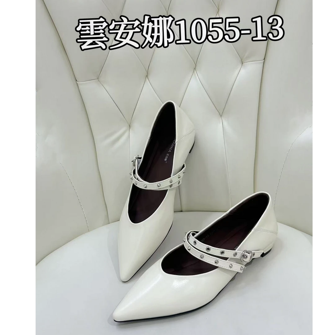 YUNANNA/雲安娜2025春季尖头粗跟女士百搭浅口低跟单鞋1055-13