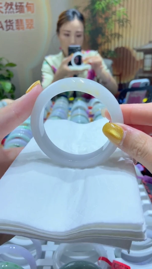 翡翠手镯未镶嵌000013002