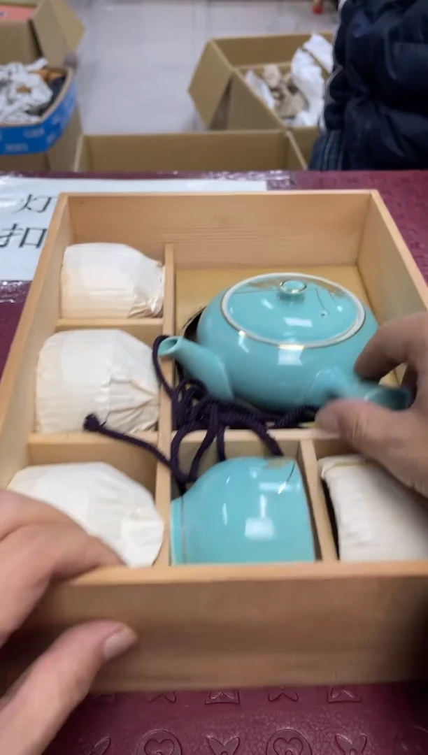 默认微瑕，no退no换，介意勿拍