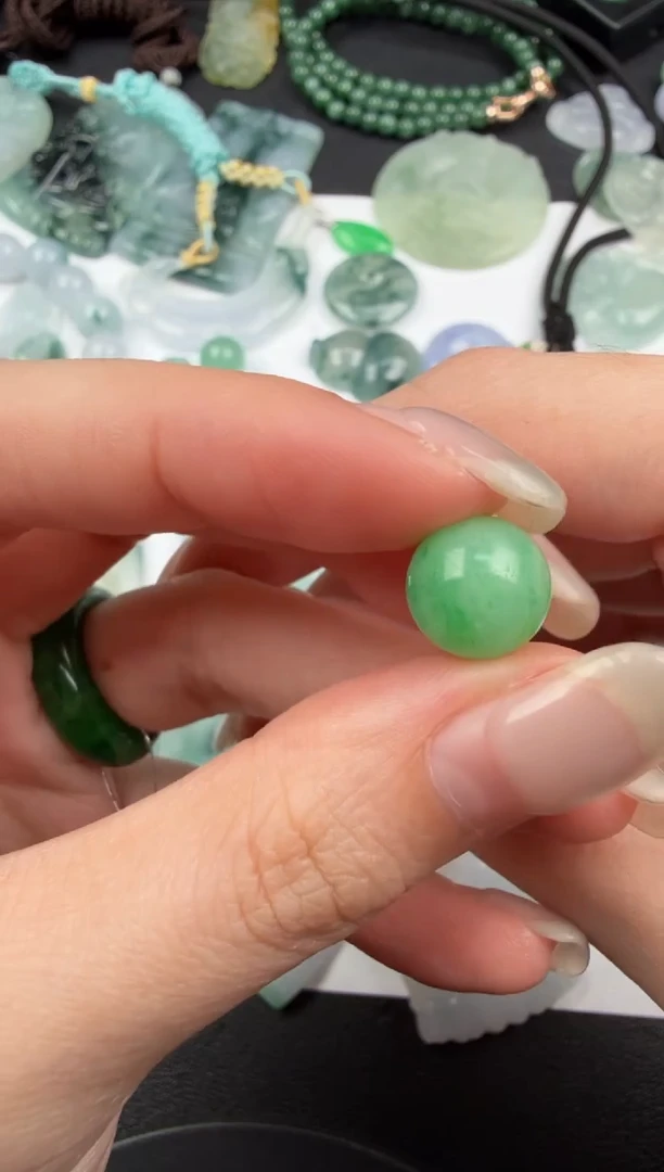 吊坠(不含链)未镶嵌翡翠-251翡翠饰品