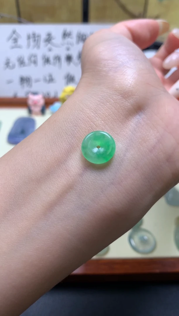 未镶嵌定制翡翠天然A货翡翠