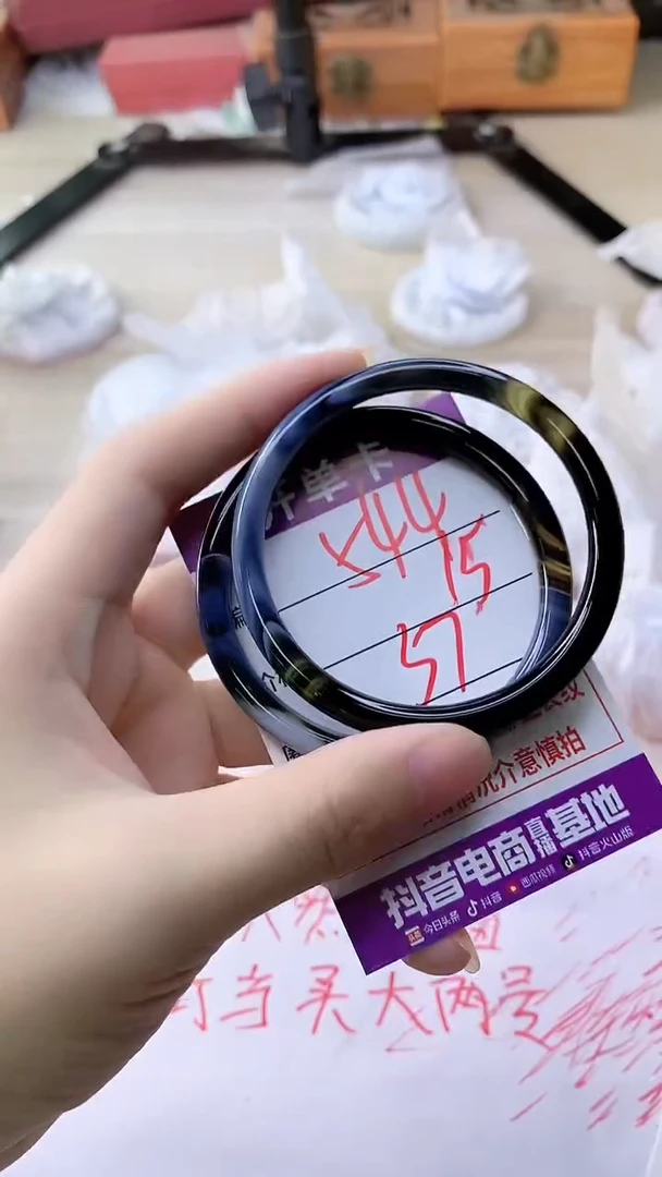 手镯玛瑙/玉髓未镶嵌544