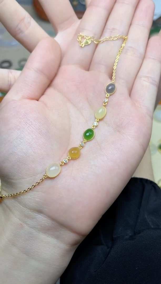 【闪购商品】和田玉手链银S925镶嵌06多宝手链