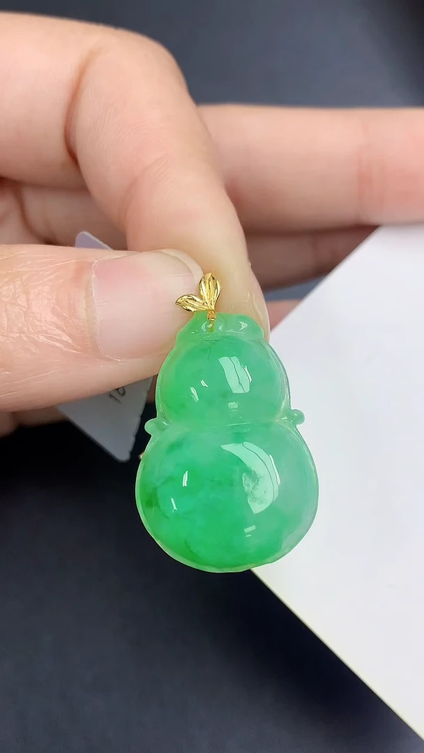 颈饰18K金镶嵌翡翠天然缅甸A货百元以上9元证书费自理