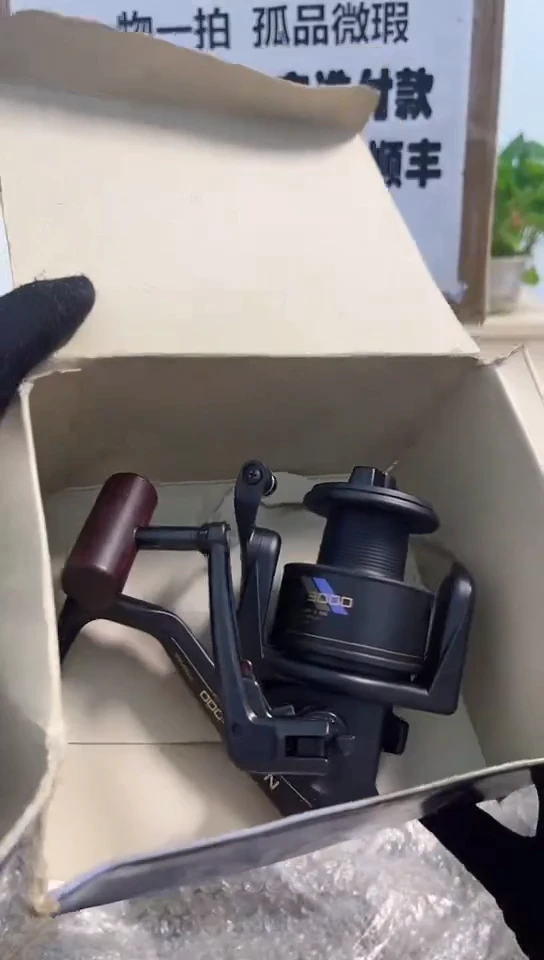 0****0亚钓鱼轮，微瑕孤品，成色，型号直播间讲解为准，看好再下单。
