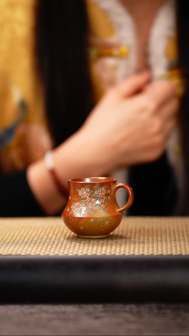 17小鱼绣球花收腰把子杯