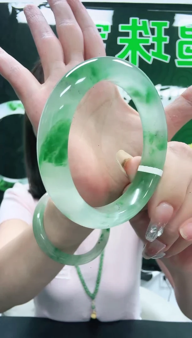未镶嵌1石英质玉（非洲翠）/7002-56