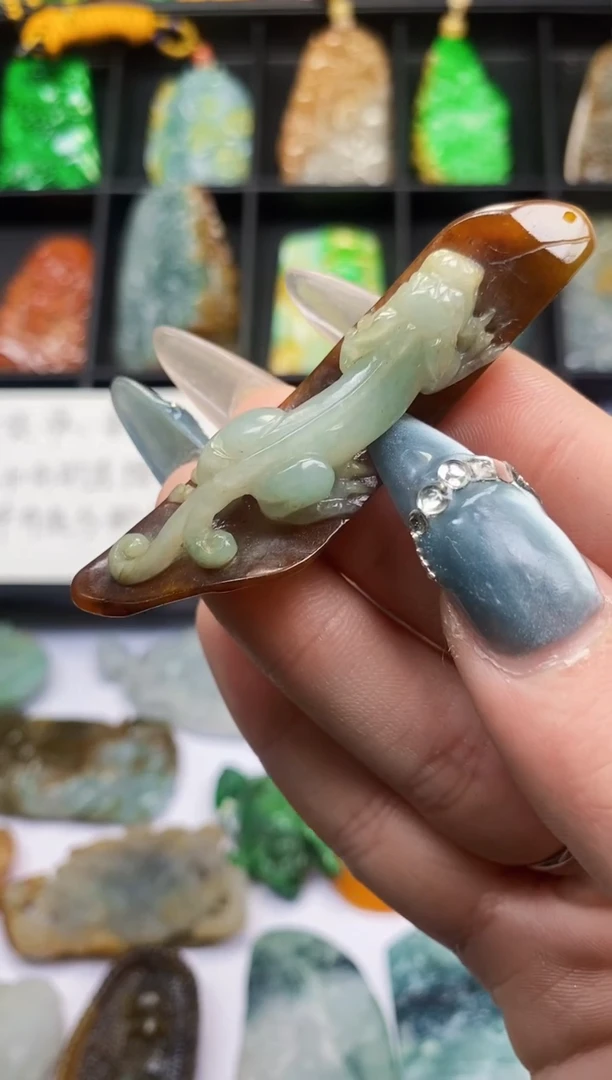 【闪购商品】定制翡翠未镶嵌A货翡翠
